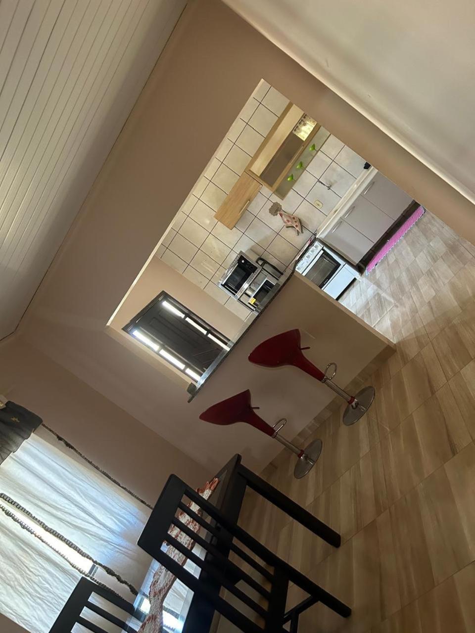 Casa Mobiliada Com Ar Condicionado * Sinop